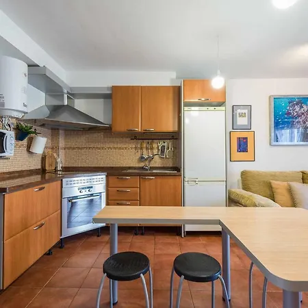 Apartment Mahostly Casa Arena *